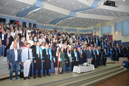 🎓 Yüksekokulumuzda Mezuniyet Coşkusu